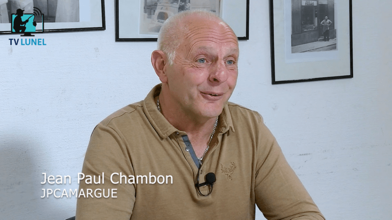 Le taureau en grand format : Jean-Paul Chambon expose l’âme de la Camargue au Parc Hugo